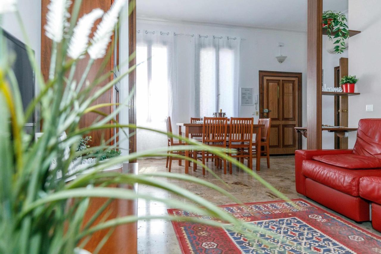 11 Venice Garden Private Garden Parking Free Apartment Маргера Екстериор снимка
