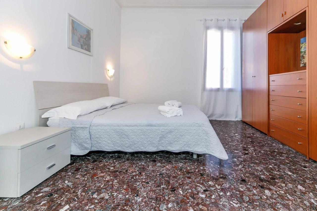 11 Venice Garden Private Garden Parking Free Apartment Маргера Екстериор снимка