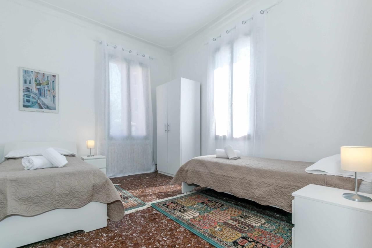 11 Venice Garden Private Garden Parking Free Apartment Маргера Екстериор снимка